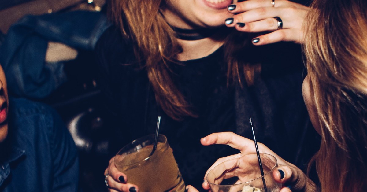girls at party
