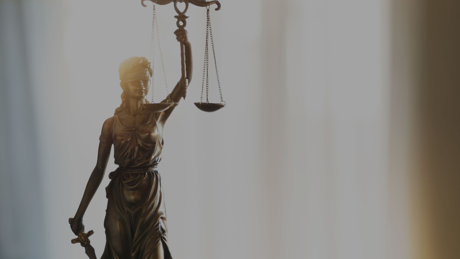 M9221 - When To Hire An Attorney (And When Not)